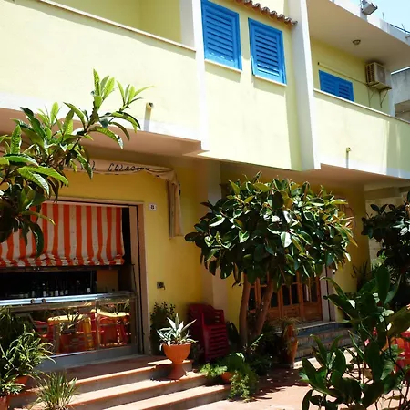 Hotel Alexander 3*