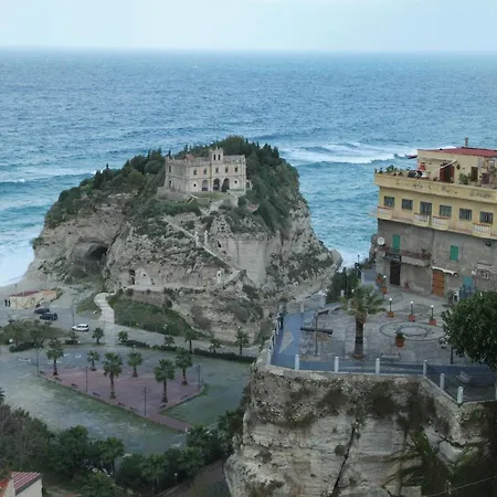 Hotel Alexander 3*