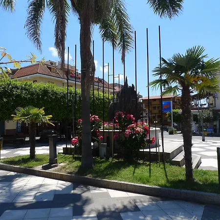 Alexander Hotel 3*