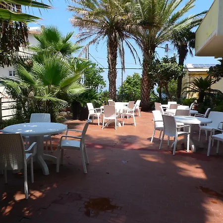 Alexander 3* 산타도메니카