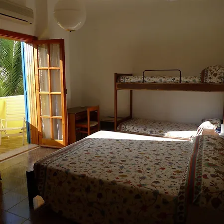 Alexander 산타도메니카